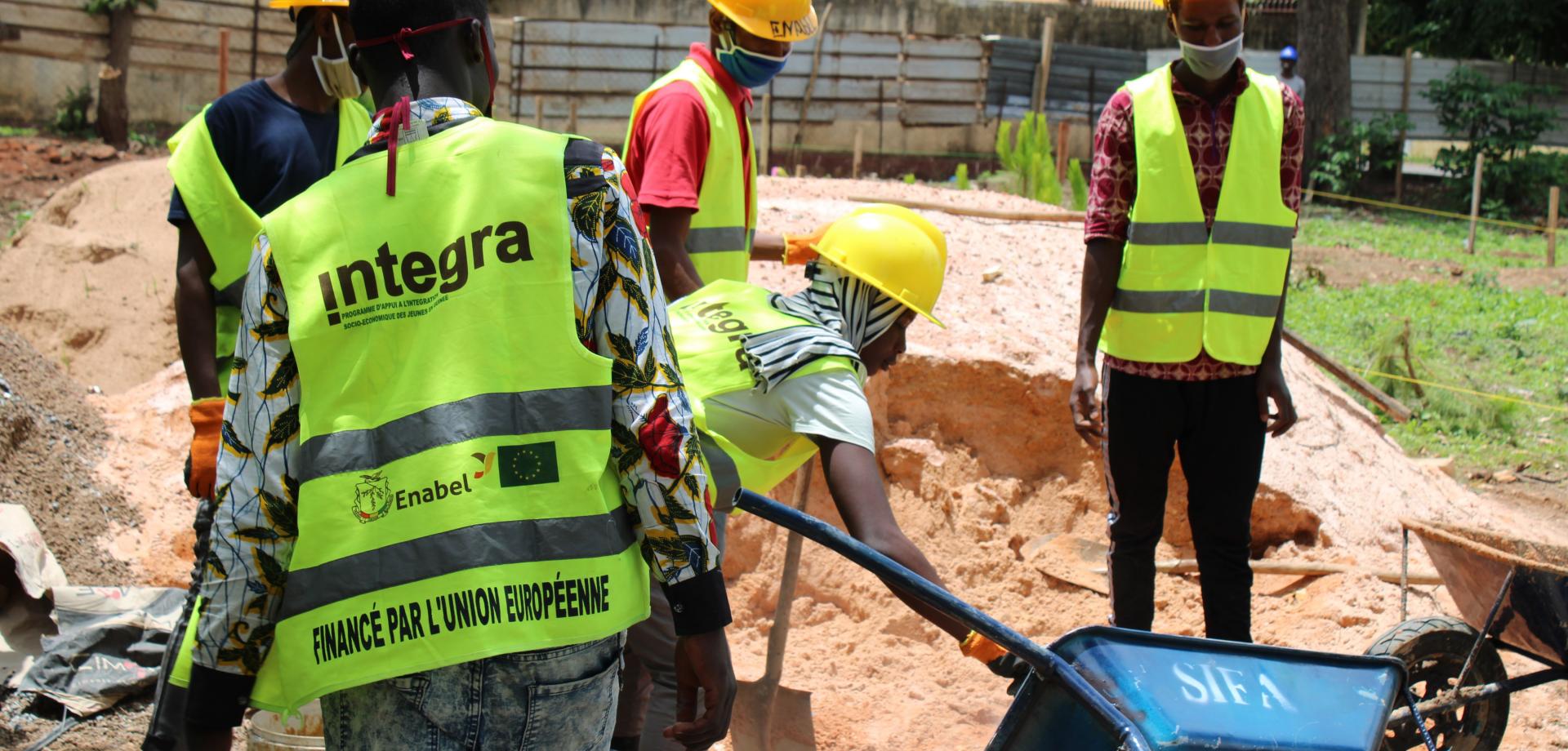 young guineans at work