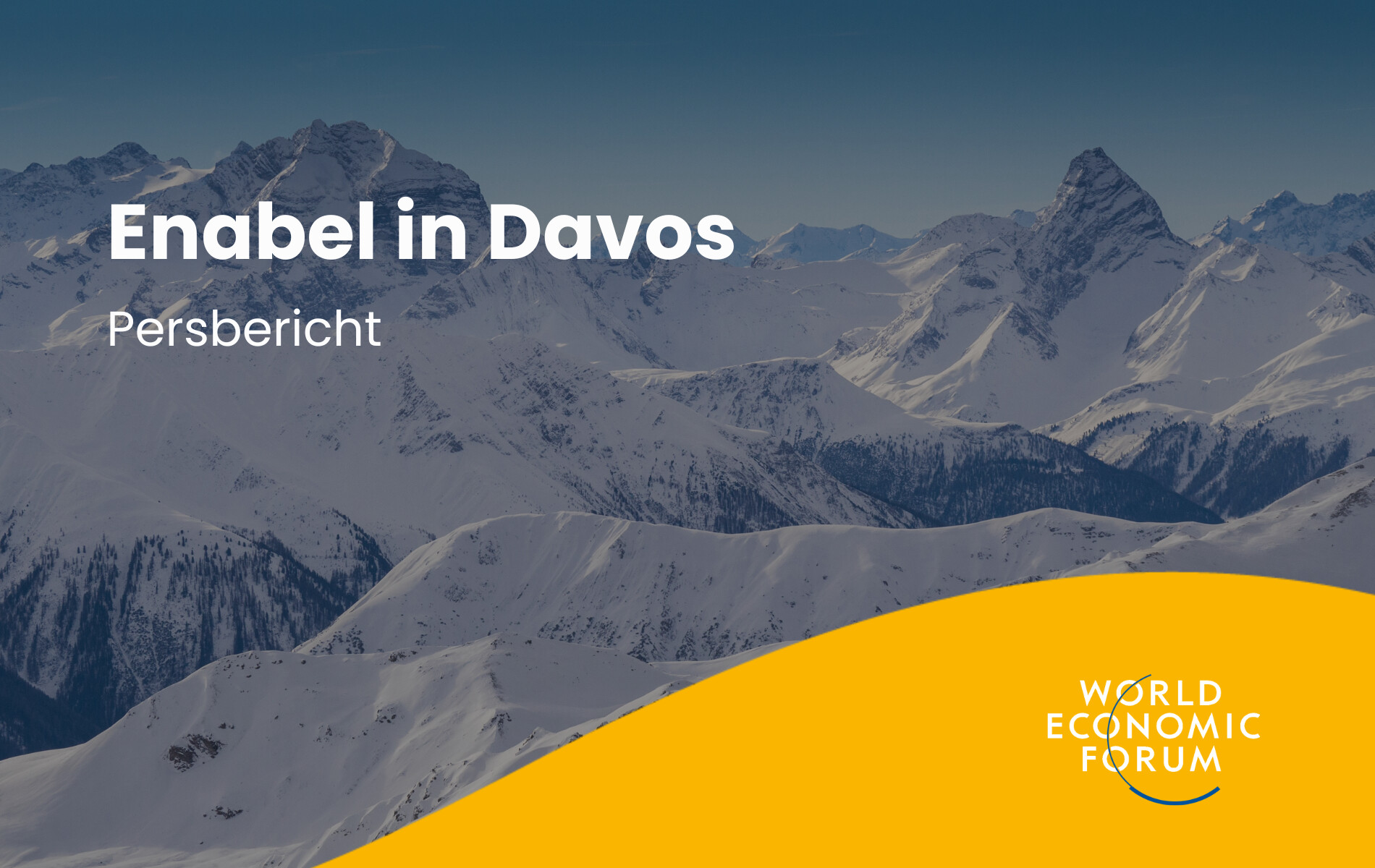 montagnes avec logo Davos à l'avant plan