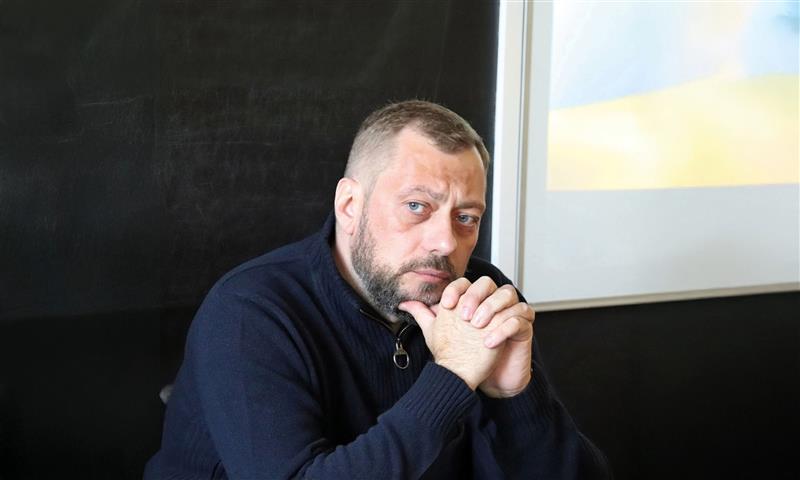 Chernihiv Governor sitting down